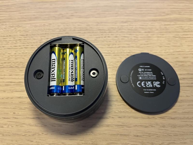 無線リモコン　バッテリー　電池